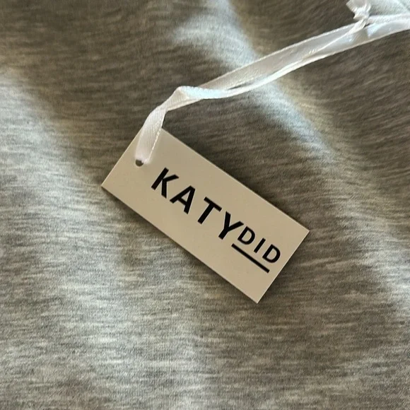 Grey Zip-Up short sleeve top and Shorts Set - Picture 3 of 6